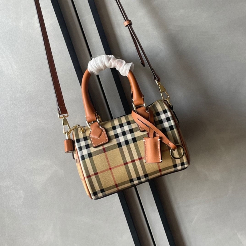 Bv*b*rry speedy bags